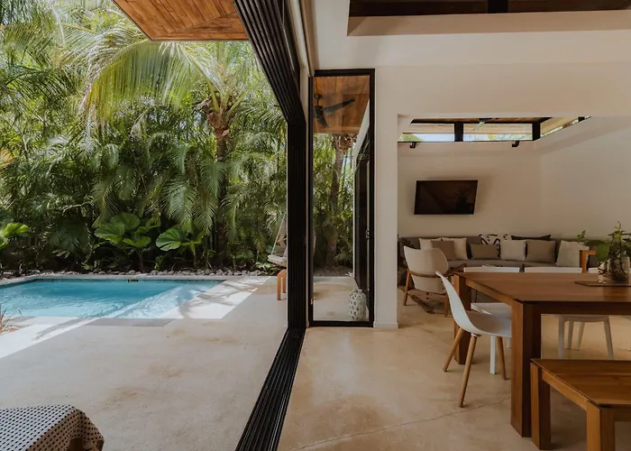 Nalu Pool Jardin *